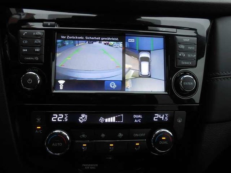 Nissan X-Trail Tekna*Panodach*Navigation*8fach bereift*